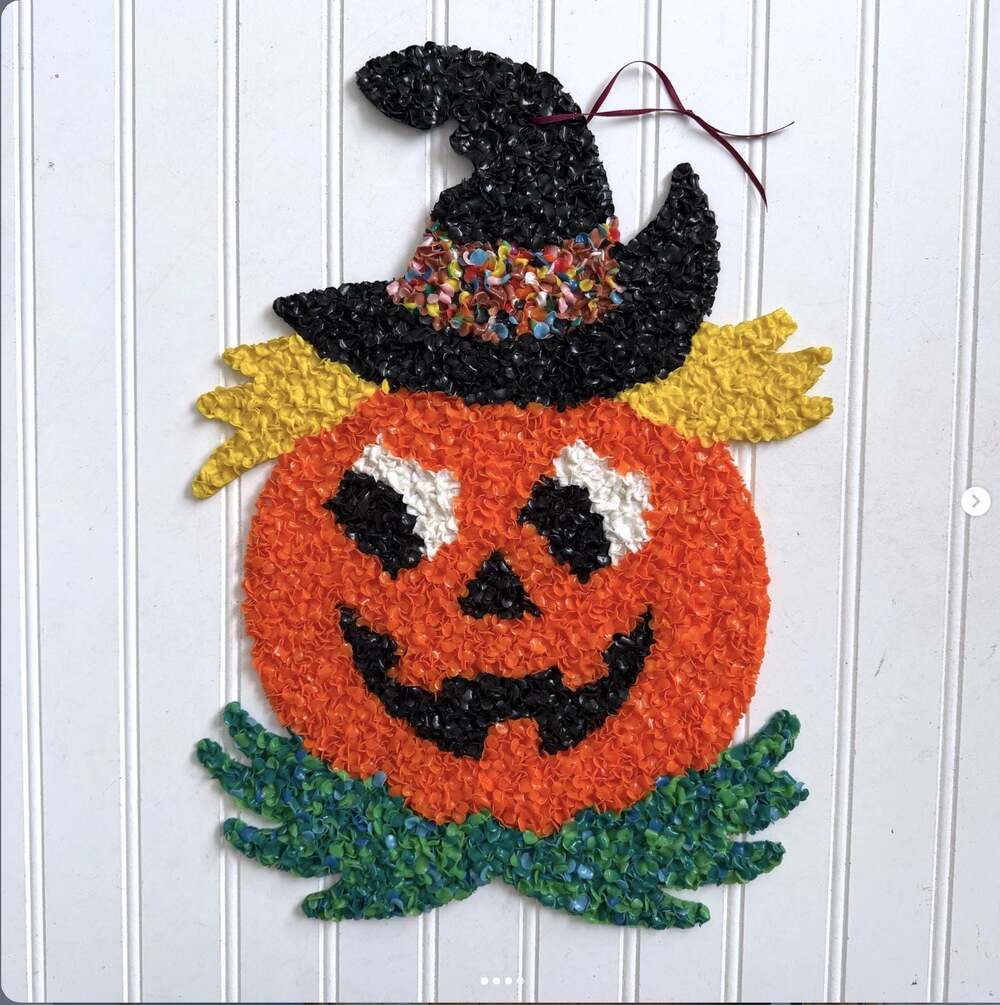 Vintage Melted Popcorn Halloween Jack O’Lantern Plastic Decoration